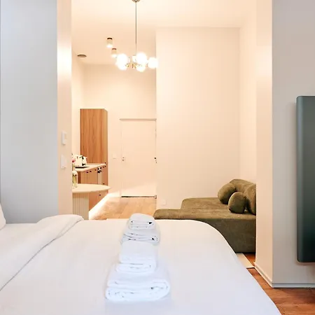 Apartment Maison Sixth June
