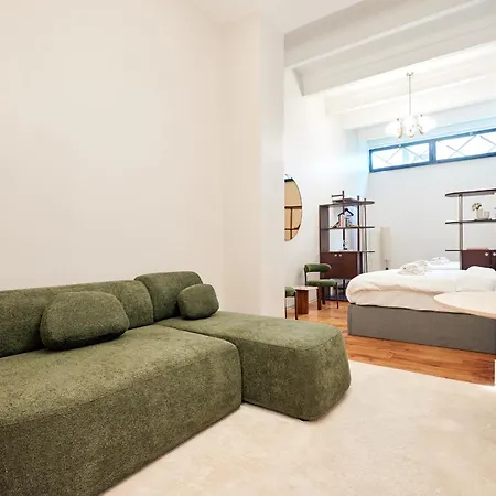Maison Sixth June Apartment