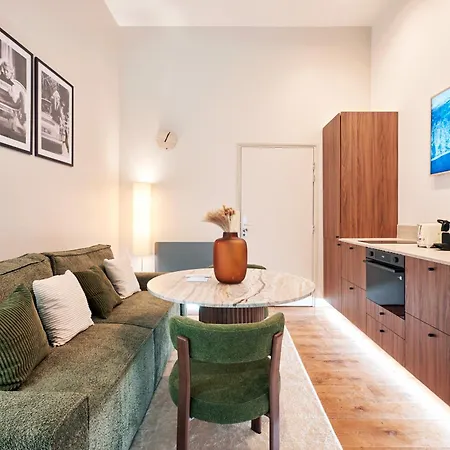 Maison Sixth June Apartment Paris